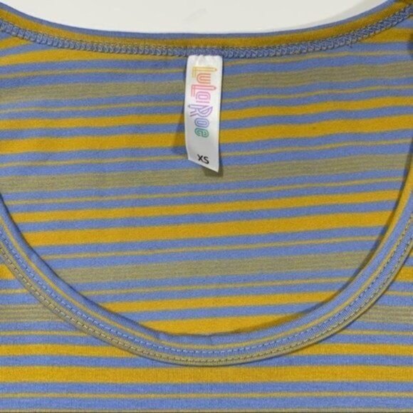 LuLaRoe Lynnae Tee Size XS Striped Long Sleeve Blue Yellow Curved Hem Scoop Neck - Picture 5 of 6